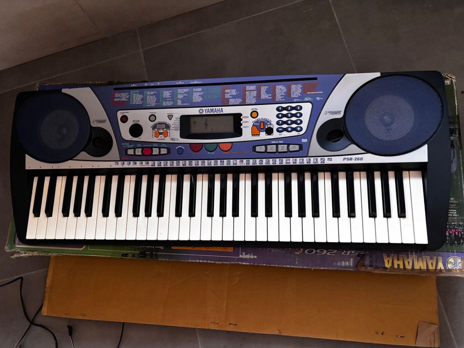 Yamaha Keyboard PSR-260