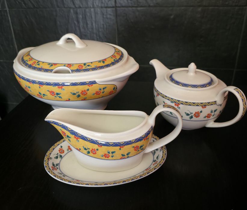 Vista alegre várias peças