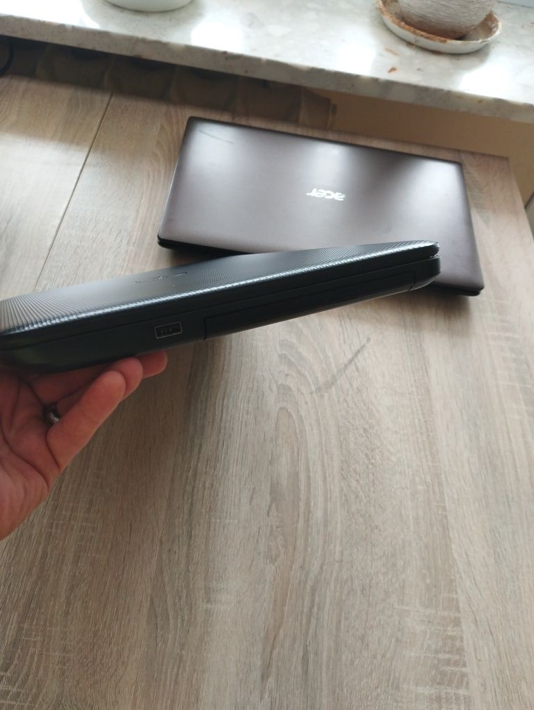 Dell 3521 Stan idealny