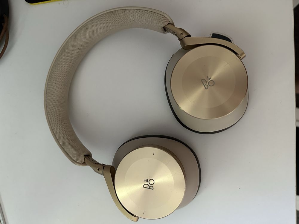 Bang & Olufsen Beoplay h95