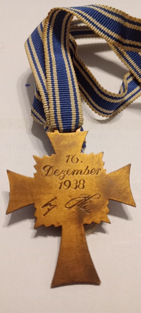 Militaria de Trincheira Werhmatch Cruz de mãe alemã