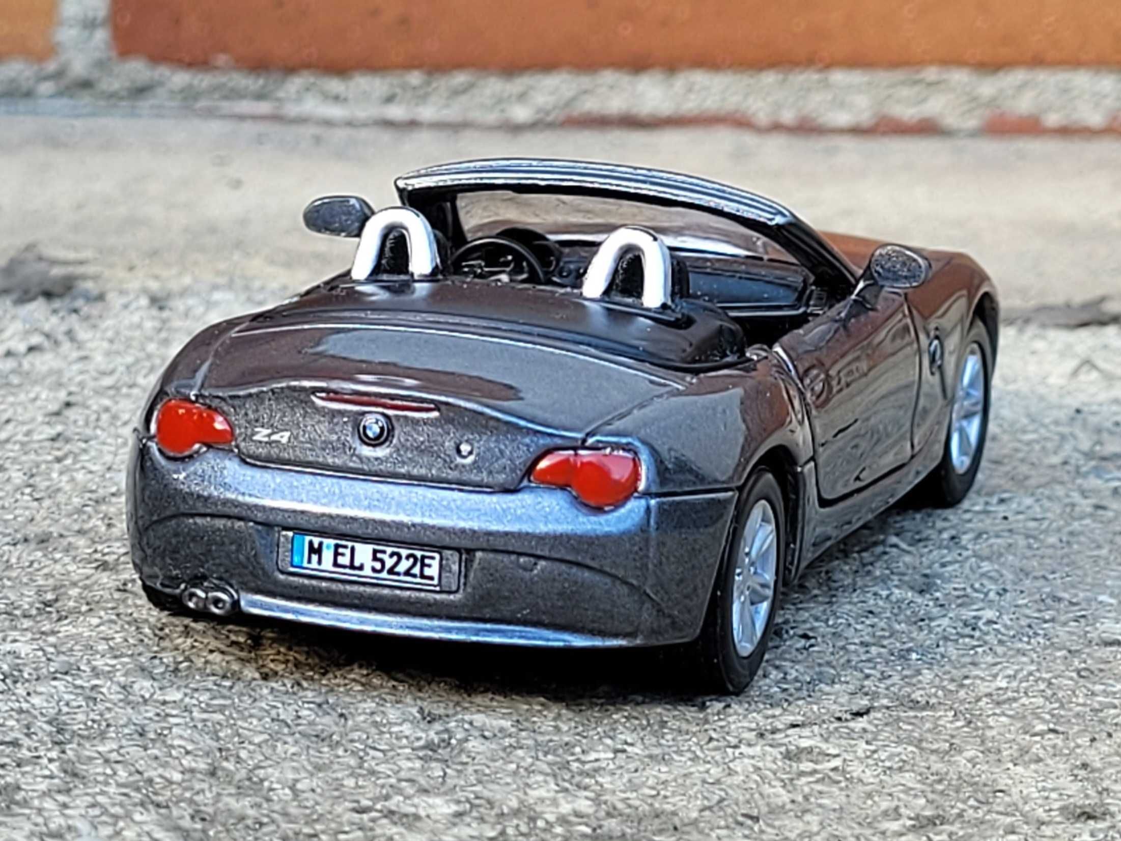 Kolekcja modeli BMW Z4 M Power Unikat 1:36 Maisto