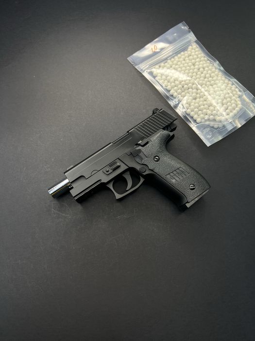 Металевий пістолет Sig Sauer — Cyma ZM23 (Іграшка)
