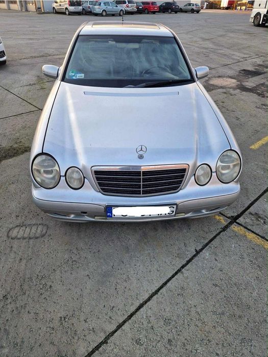 Mercedes-Benz Klasa E