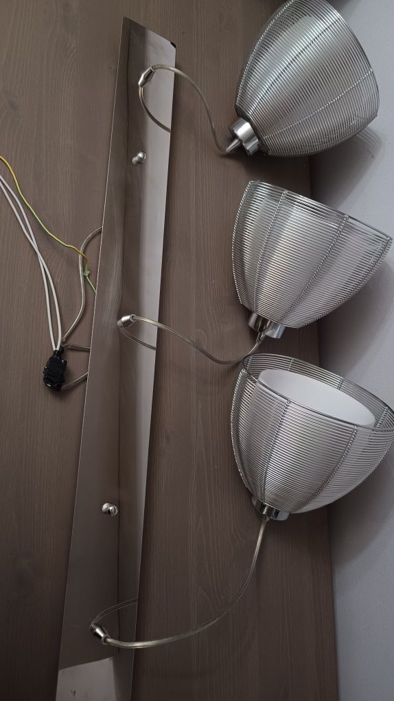 Lampa wisząca z regulacją