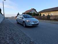 Opel Astra J Tourer Sports diesel Bogata wersja Alu Navigacja Czujniki