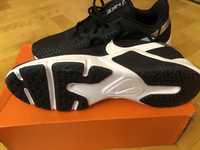 Nike BLACKWHITE  Оригінальні кросівки найк, нові!
