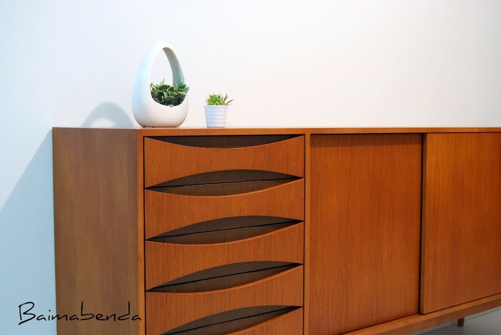 Móvel Aparador / Sideboard / Retro Vintage / Estilo Nórdico