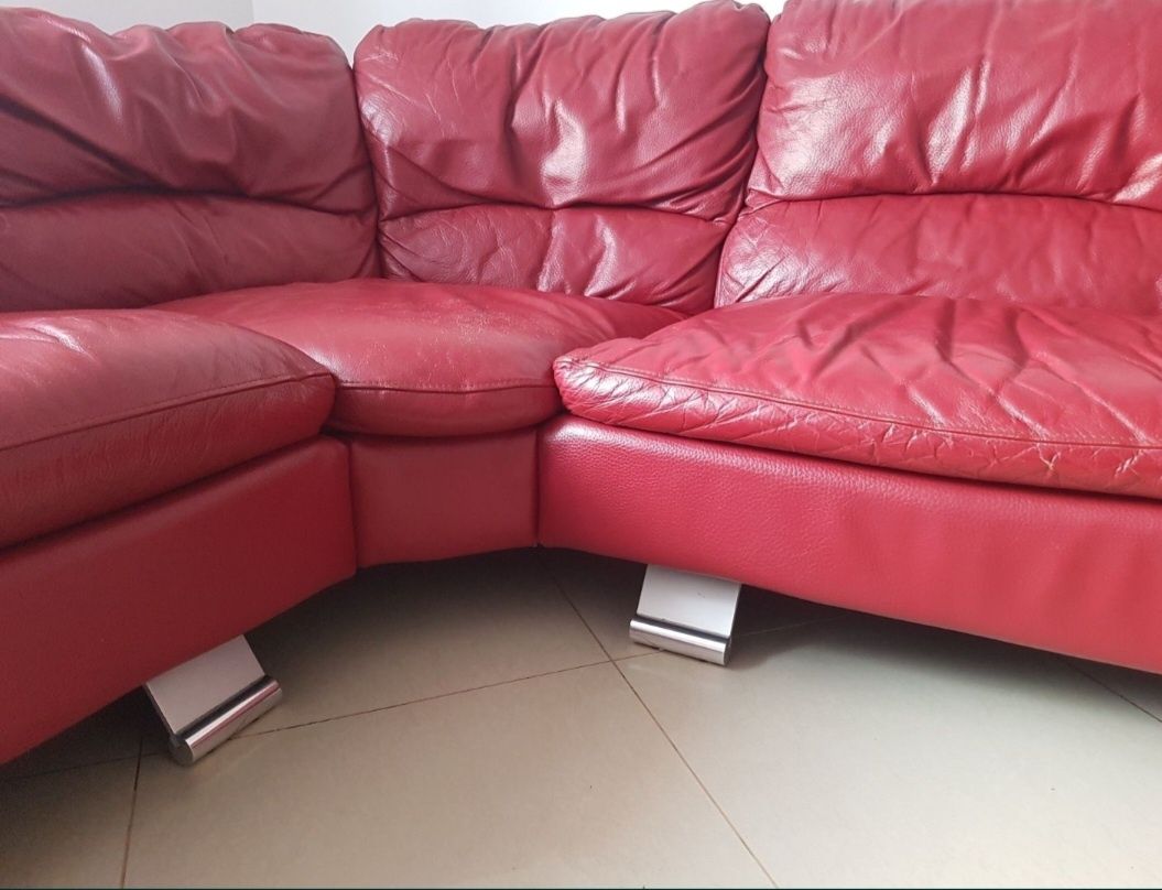Narożnik skórzany czerwony 260x270