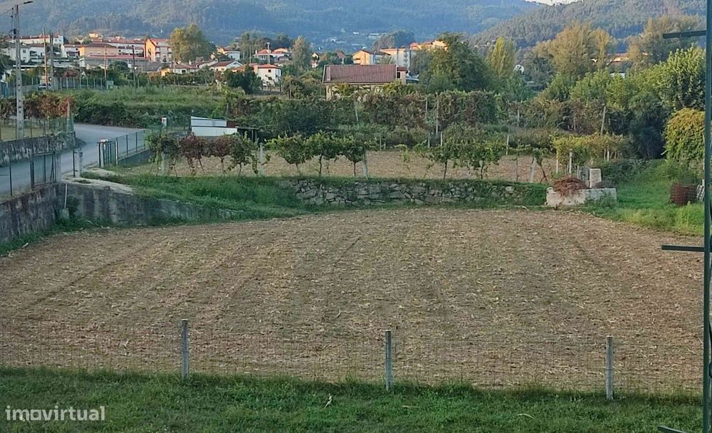 Terreno para construção em Ferreiros, Amares