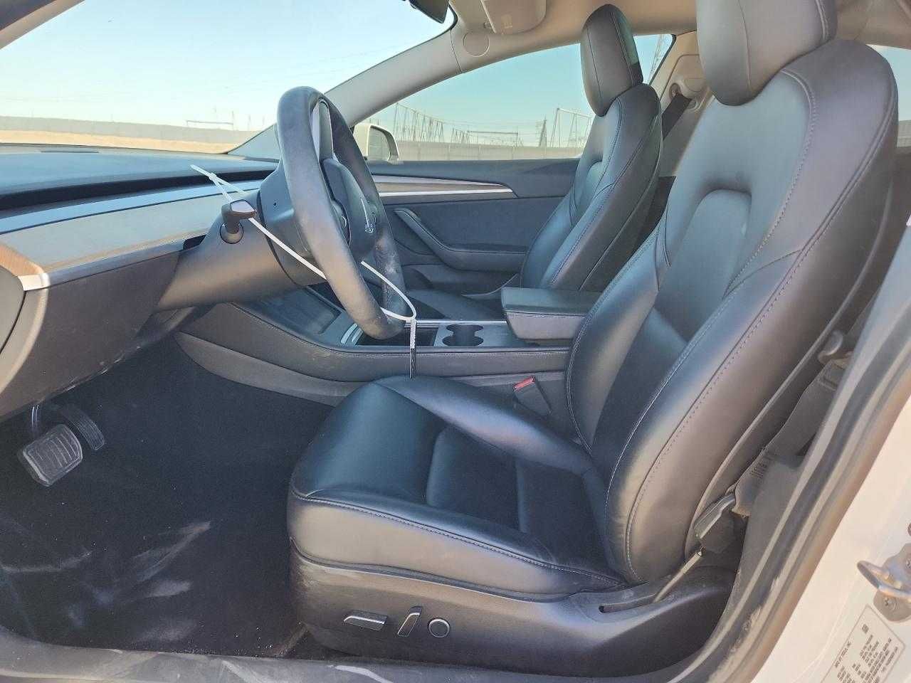 Tesla Model 3 Dual Motor Long Range 2021)