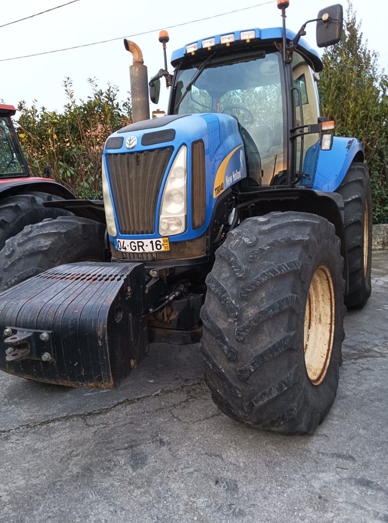 Tractor New Holland T8040