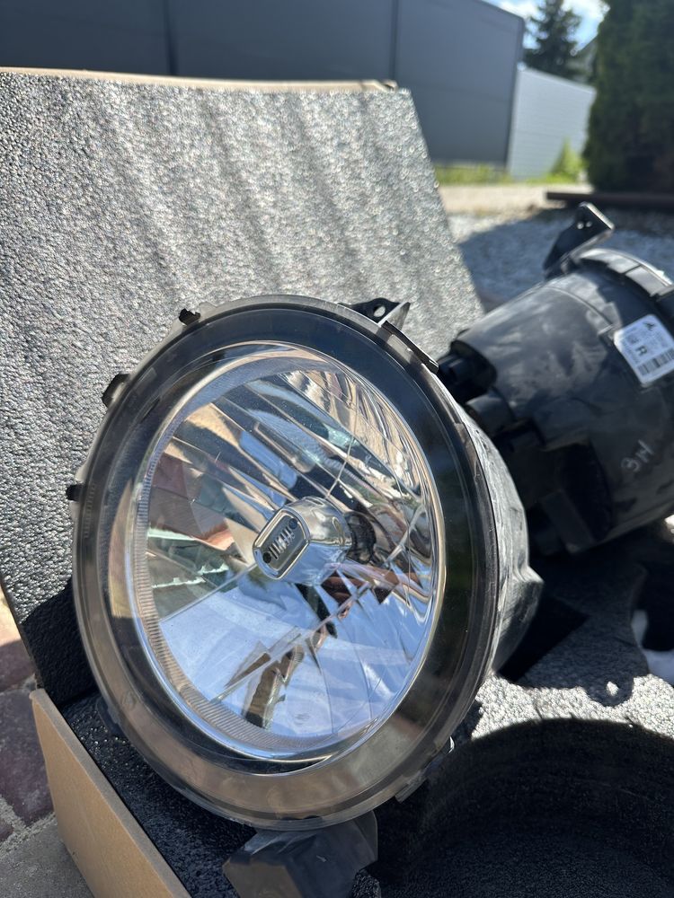 Zestaw lamp halogenowych Jeep Wrangler JL 2018–2021 ORYGINAŁ