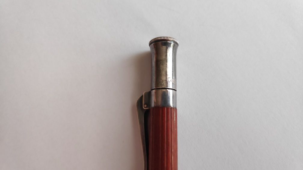 Ołówek automatyczny Graf von Faber Castell Ebony