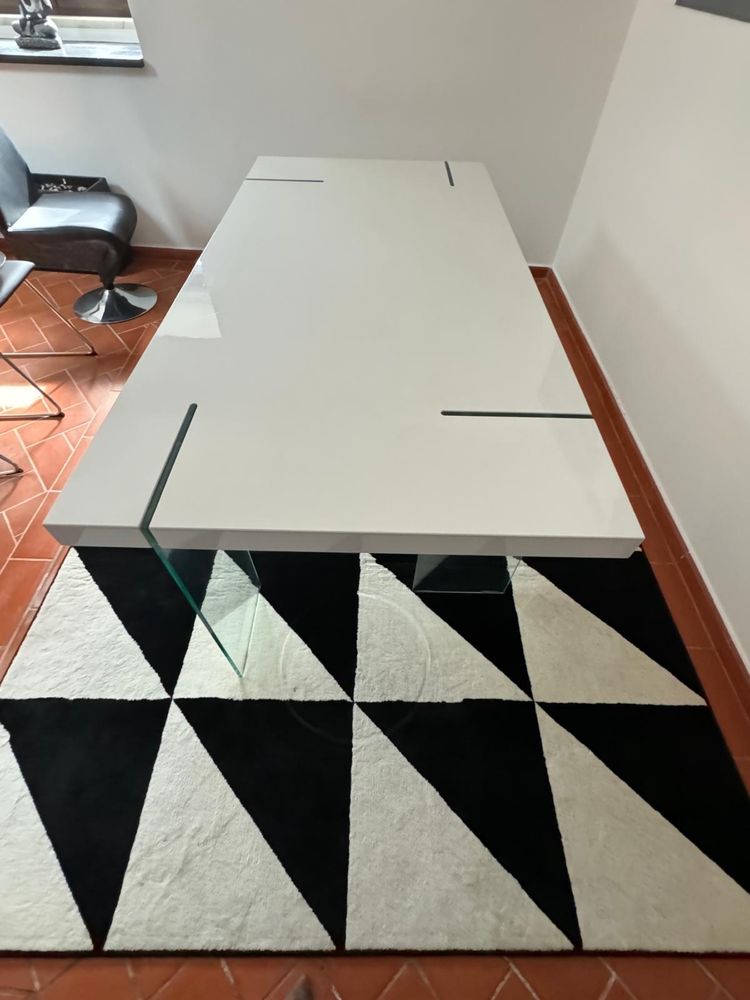 Mesa de sala de jantar