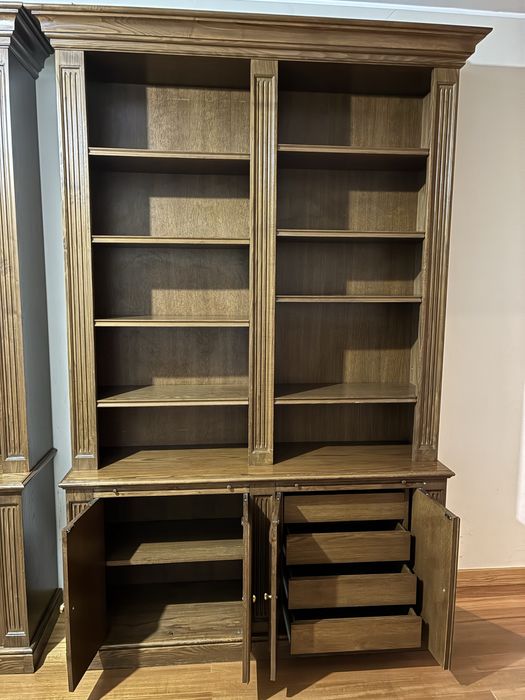 Estante de dois módulos de madeira maciça