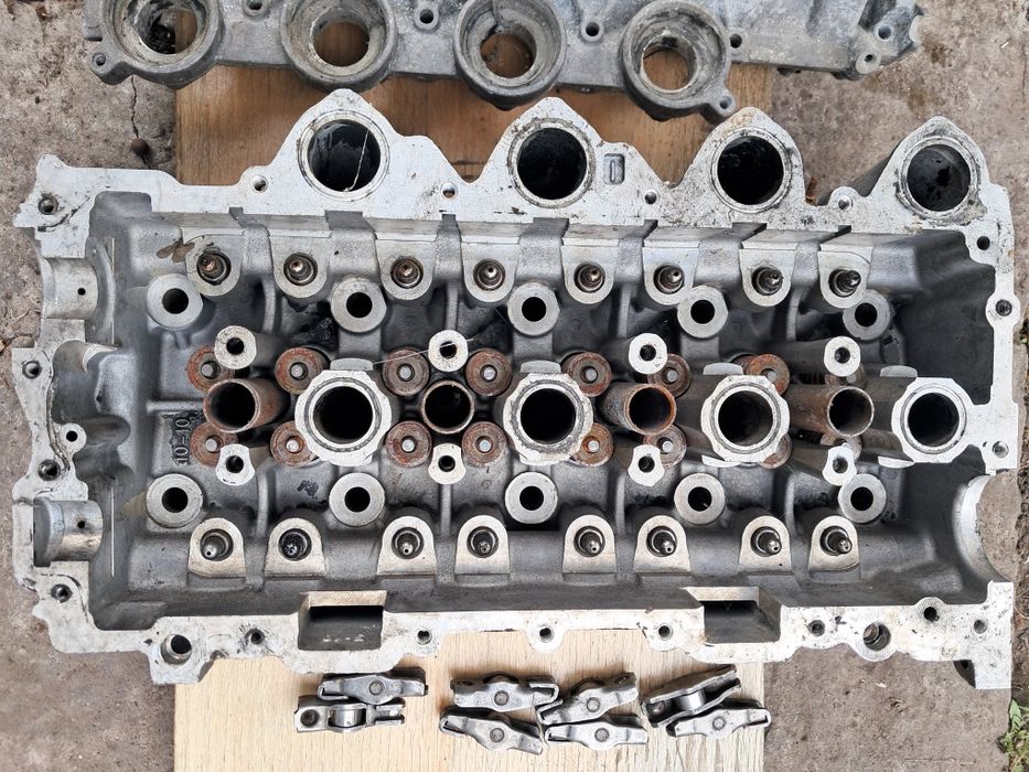 Гбц головка  блока  мазда