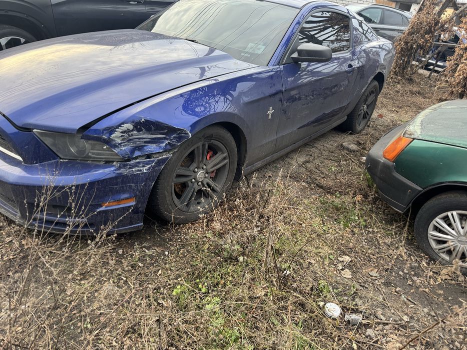 Продам Форд Мустанг после ДТП