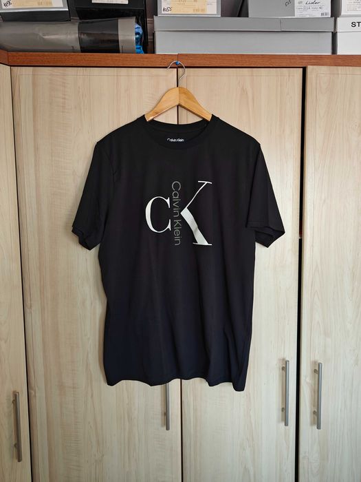 Футболка Calvin Klein. Нова, оригінал