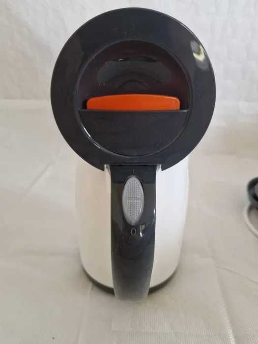 Czajnik elektryczny Grifema Calidad Superior 1100 W biały