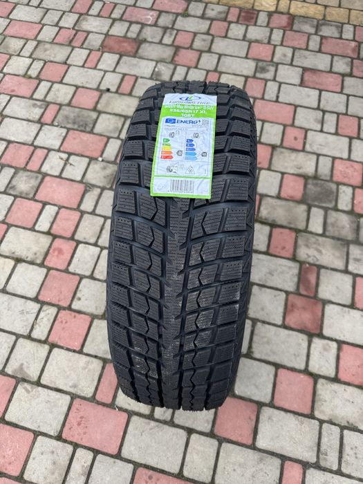 Шини нові зимові 235.65.R17 колеса комплект 4штуки зима. Автошини