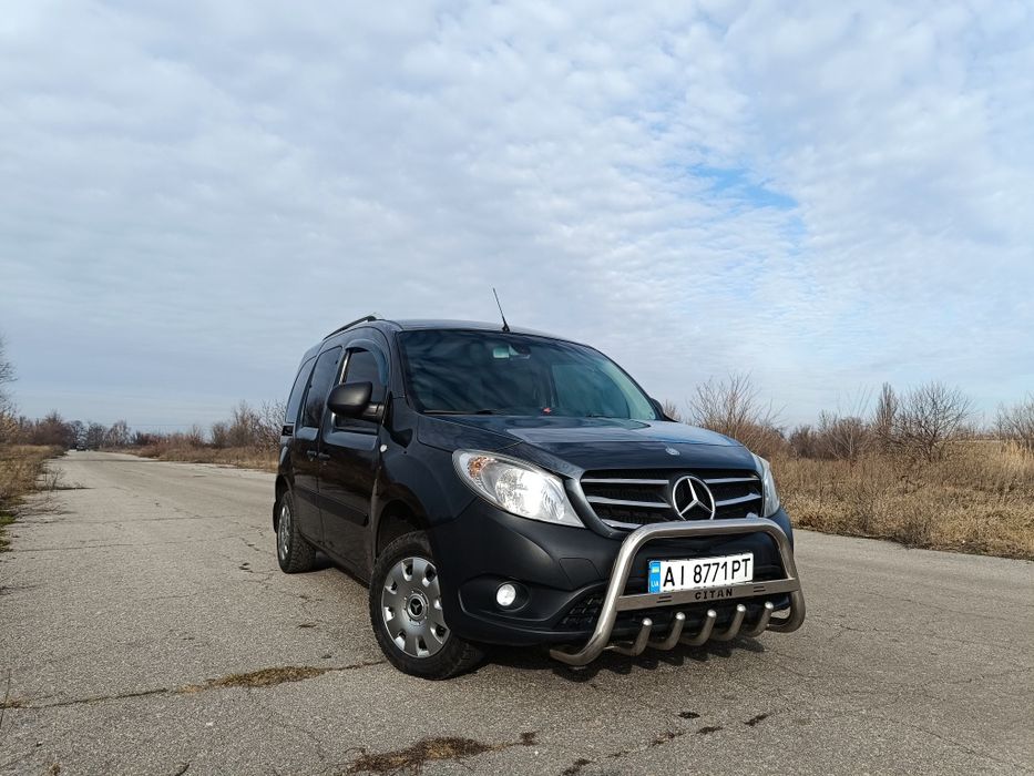 Продам Мерседес сітан