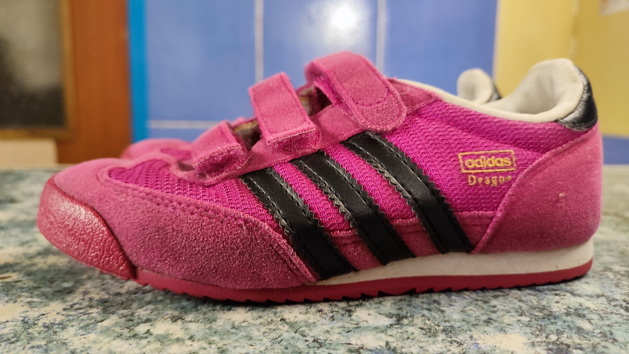 Кросівки adidas, 31 розмір