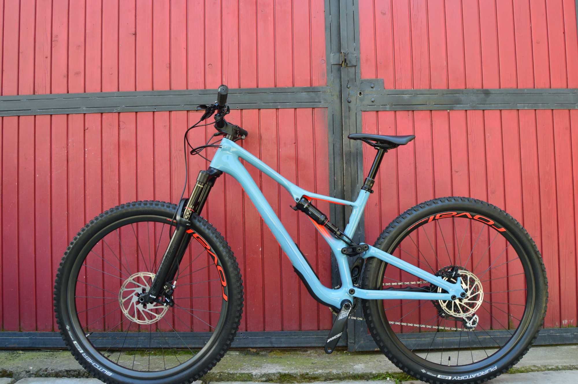 Велосипед Карбоновий двухподвес Specialized Stumpjumper 29