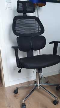 Fotel biurowy ergonomiczny
