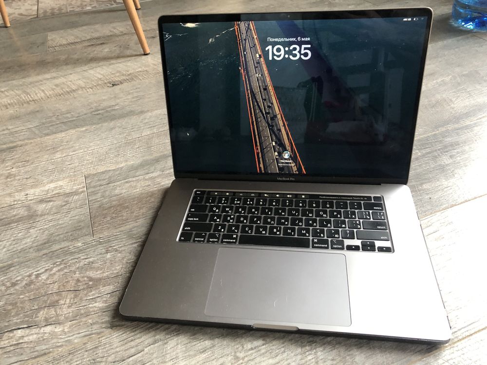 Macbook pro i9 2019