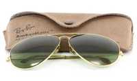 RAY-BAN - ÓCULOS DE SOL - Modelo Aviator dourado com vidros verdes