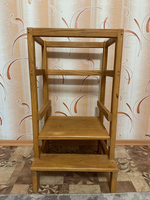 Вежа помічника, вежа Монтессорі