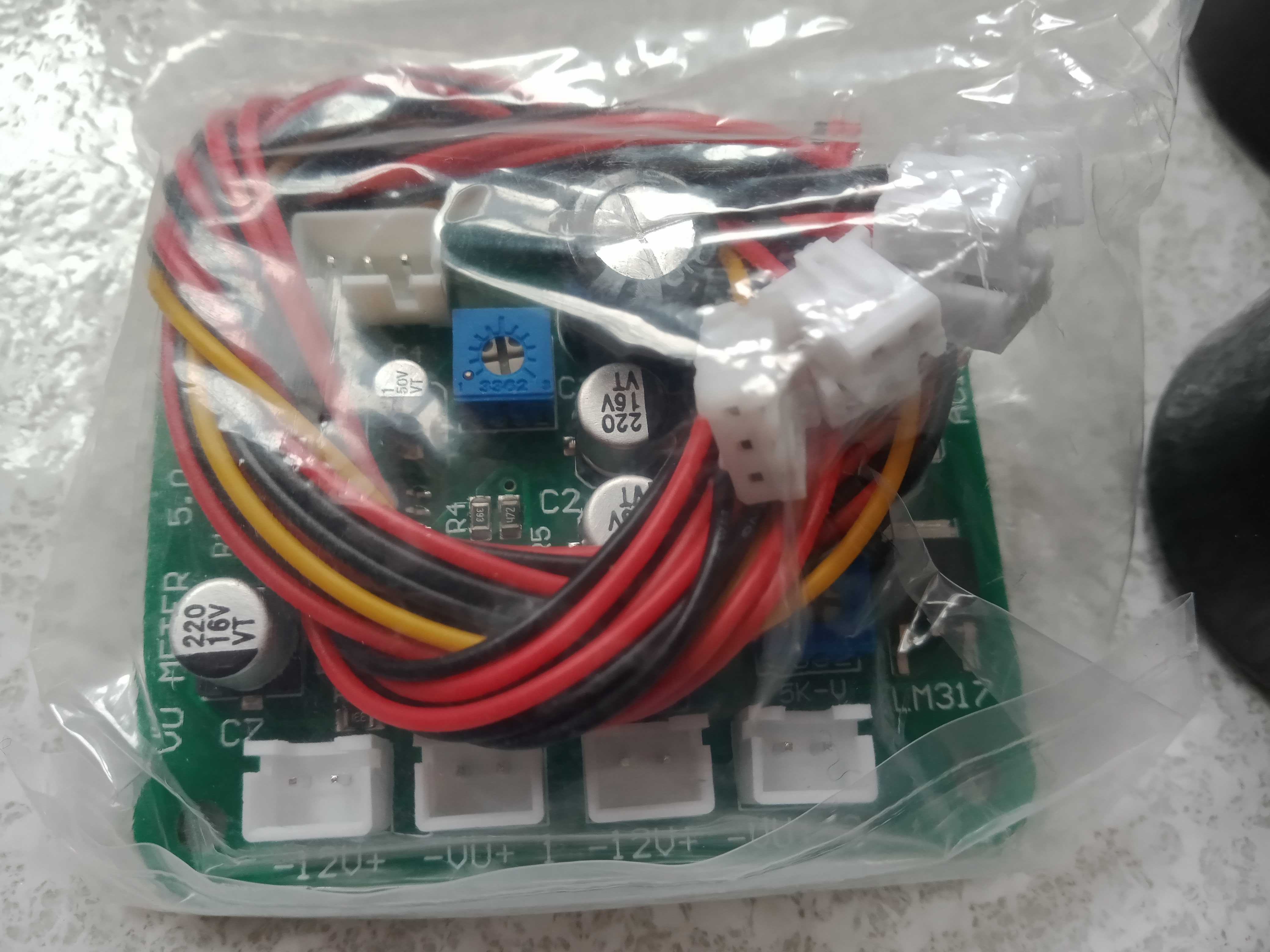 DIY Audio Levels VU Meter Kit 2PCS  - Medidor analógico de áudio (VU)