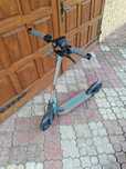 Hulajnoga Motus scooty 10 lite 350 w nowa przejechane 10m pod domem