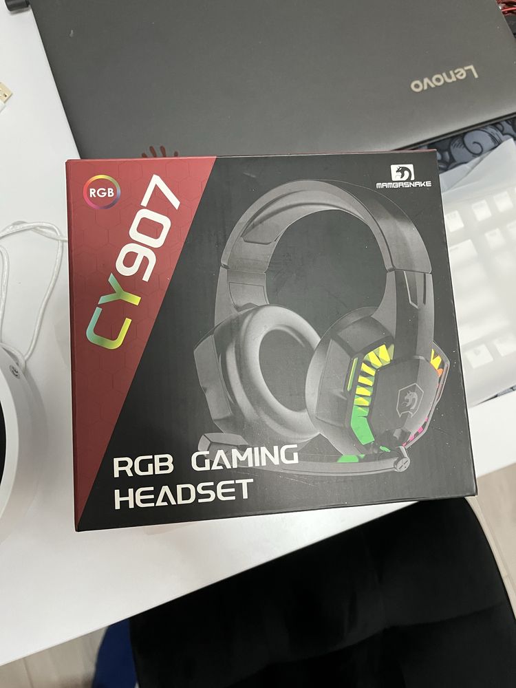 Ігрова гарнітура з мікрофоном та RGB підсвіткою