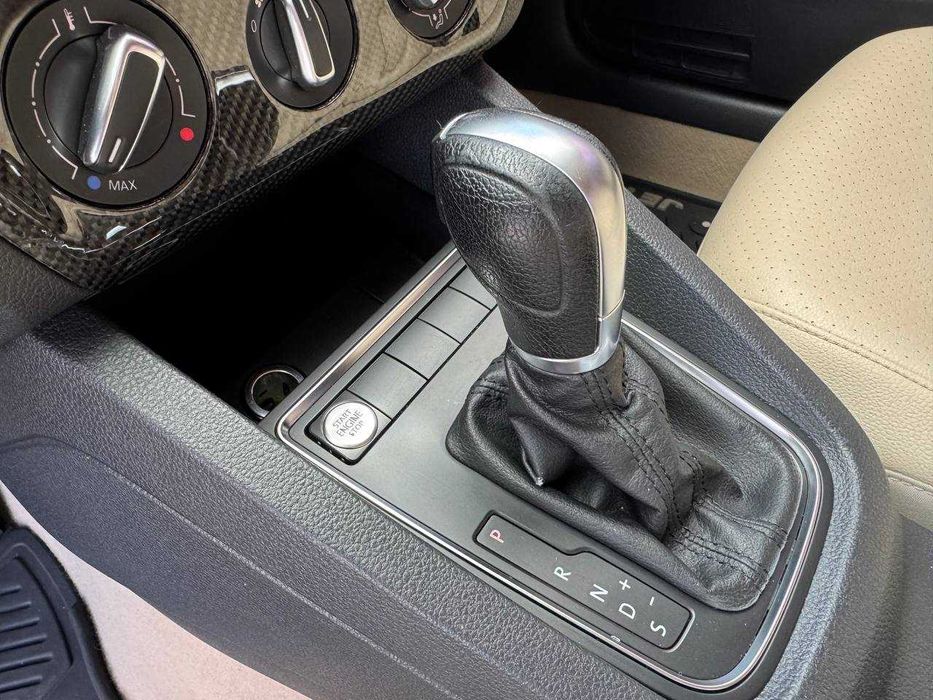 Продам Джетту 2015 год