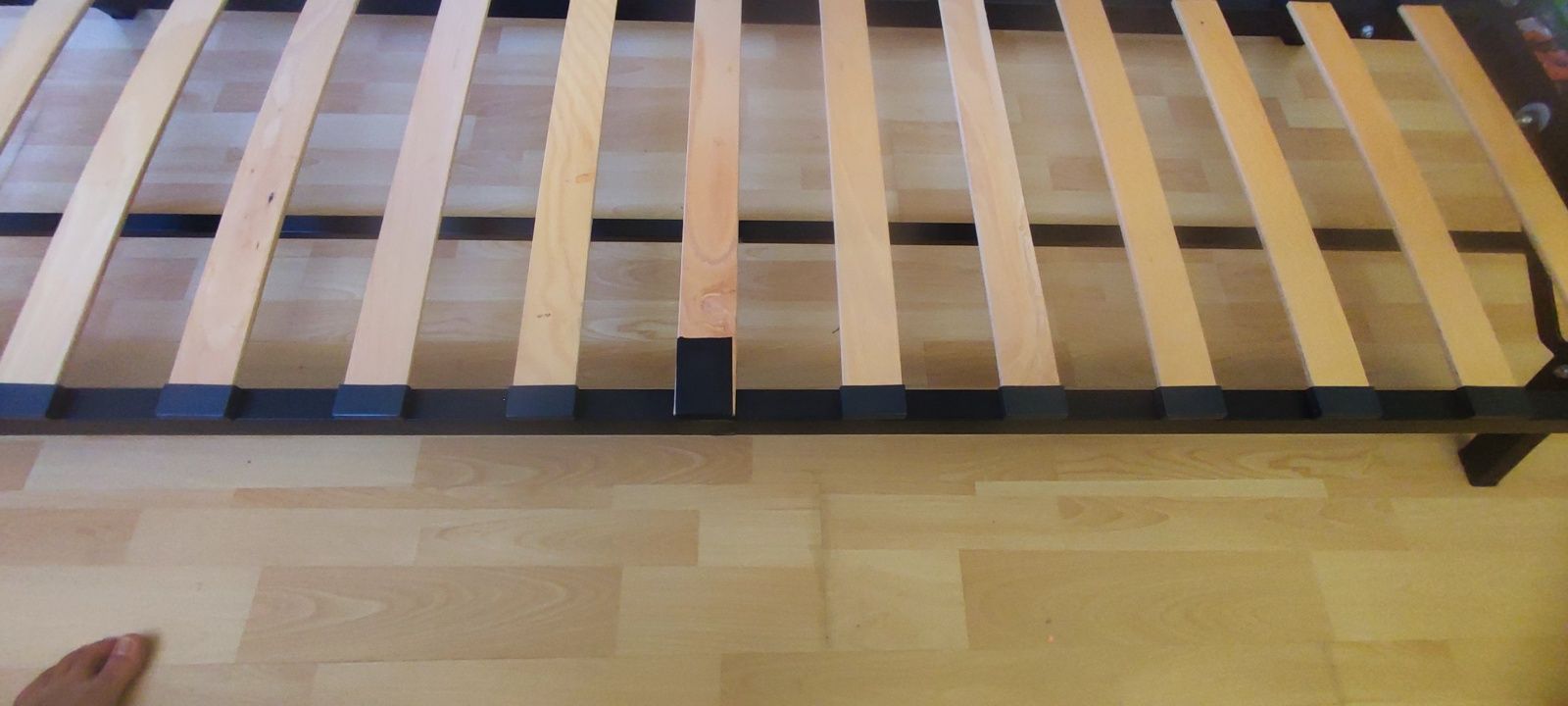 Estrutura de sofá cama IKEA