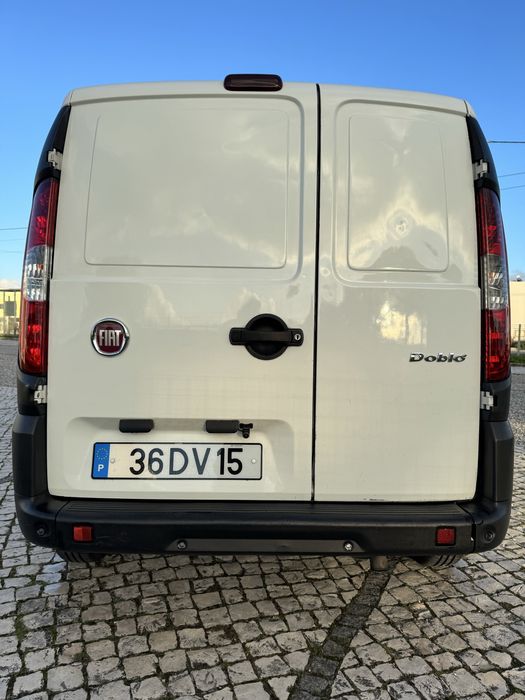 Fiat Doblo 1.3 Multijet 75cv  06/2007  Revisão feita.