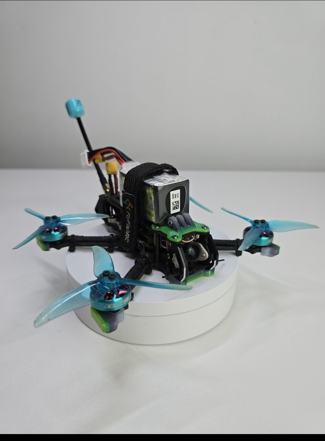 Топовий FPV Дрон 3.5 дюйма Volador 4s, analog 5.8, erls 2.4.