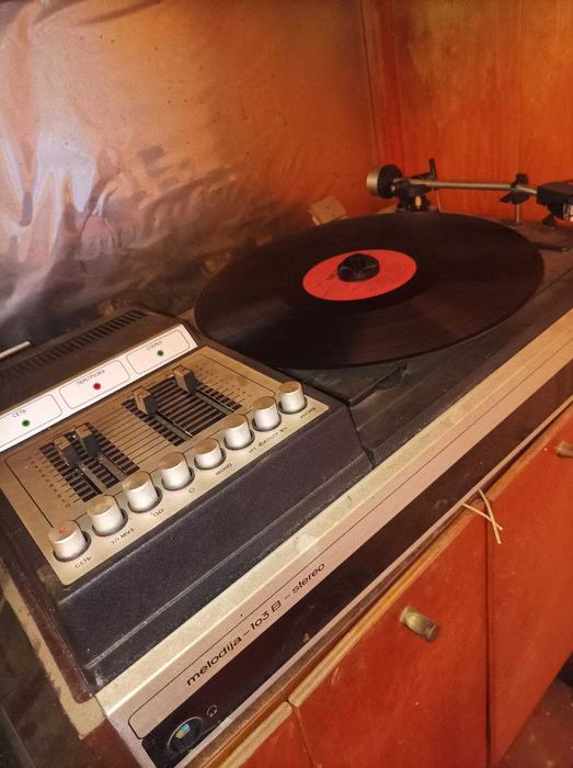 melodija 103B stereo + Астра 205