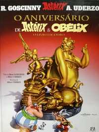 Livro "O Aniversário de Astérix e Obélix - O livro de ouro"