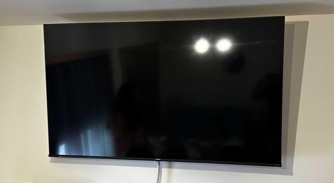 SmartTV 65” Hisense 4K Ultra HD – Garantia até 2026 – Como Nova – 375€