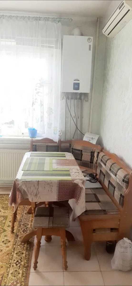 Продам 2-к квартиру 52 м2, 7 пов, Центр! Боярка!  (м. Житомирська)