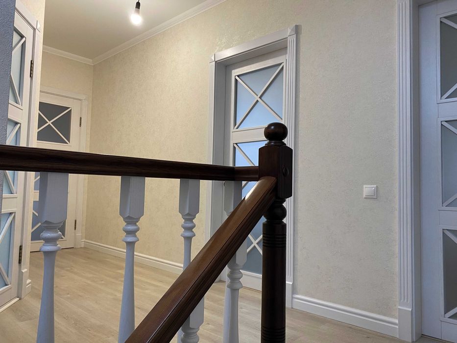 Мятна 10, Жуляни, продам будинок в котеджному містечку