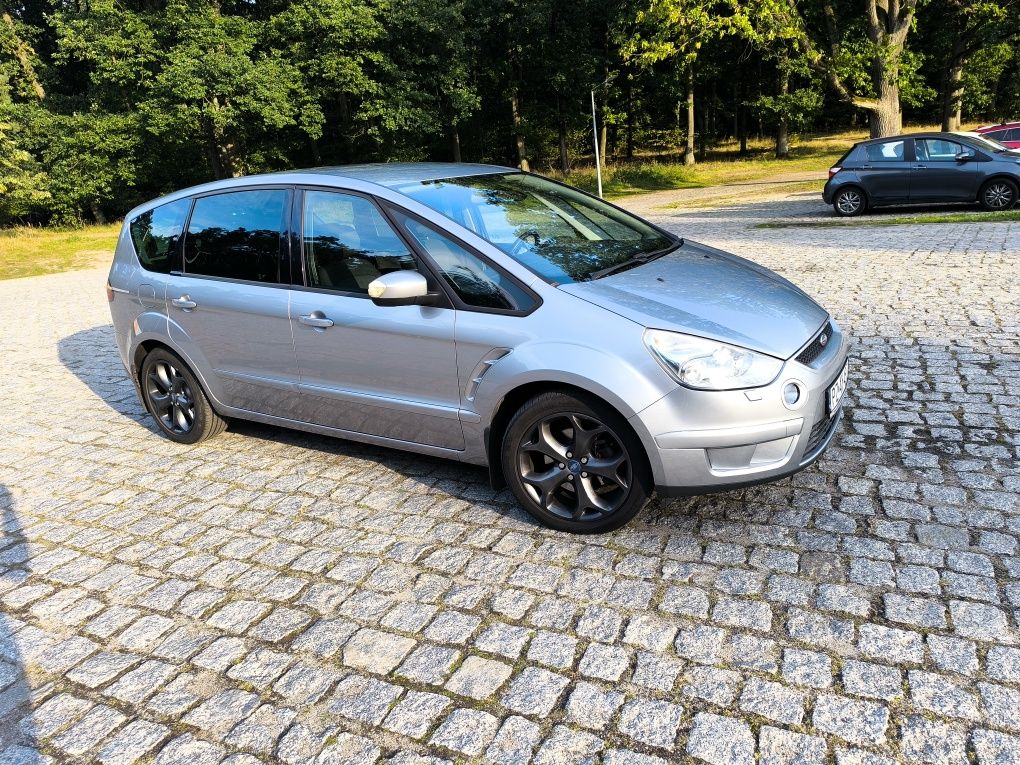 Ford S-max Titanium