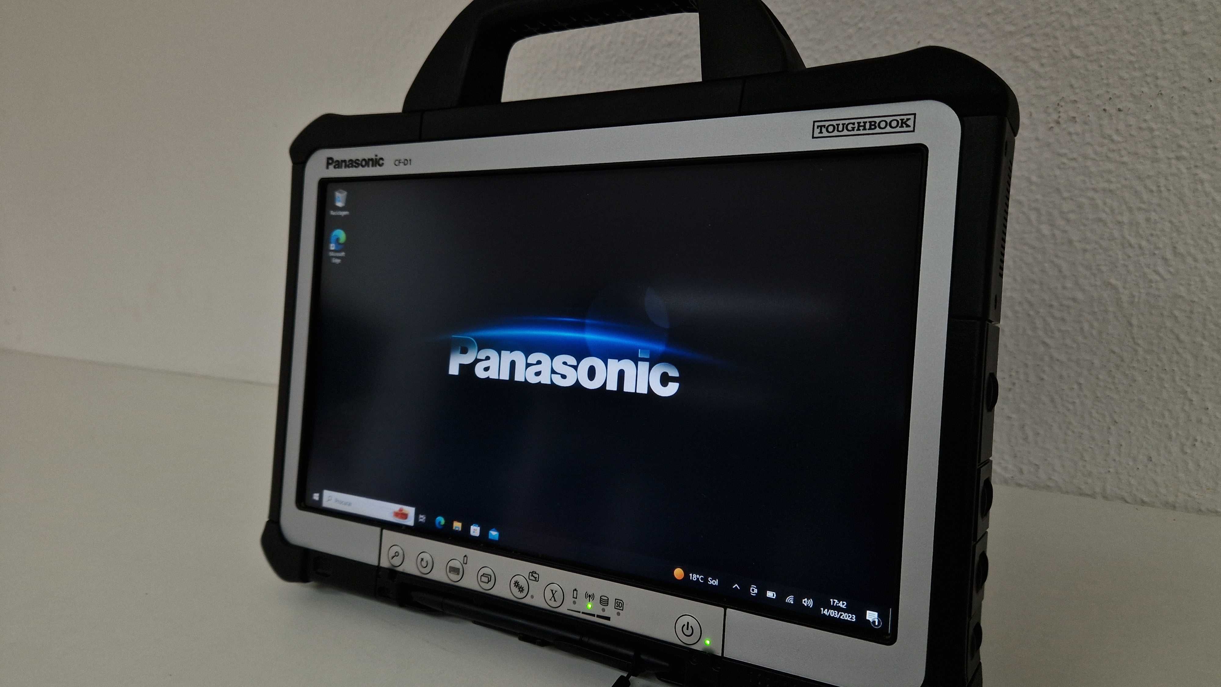 Panasonic ToughBook CF-D1N MK3 | 13.3'' HD Touch | 8GB Ram | 512GB SSD