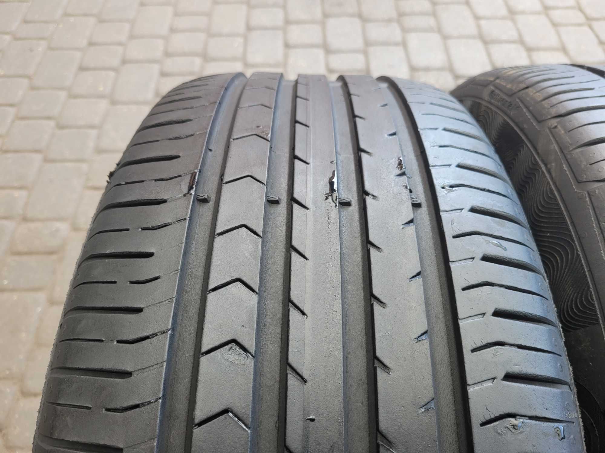 235 / 55 R 17    Continental
