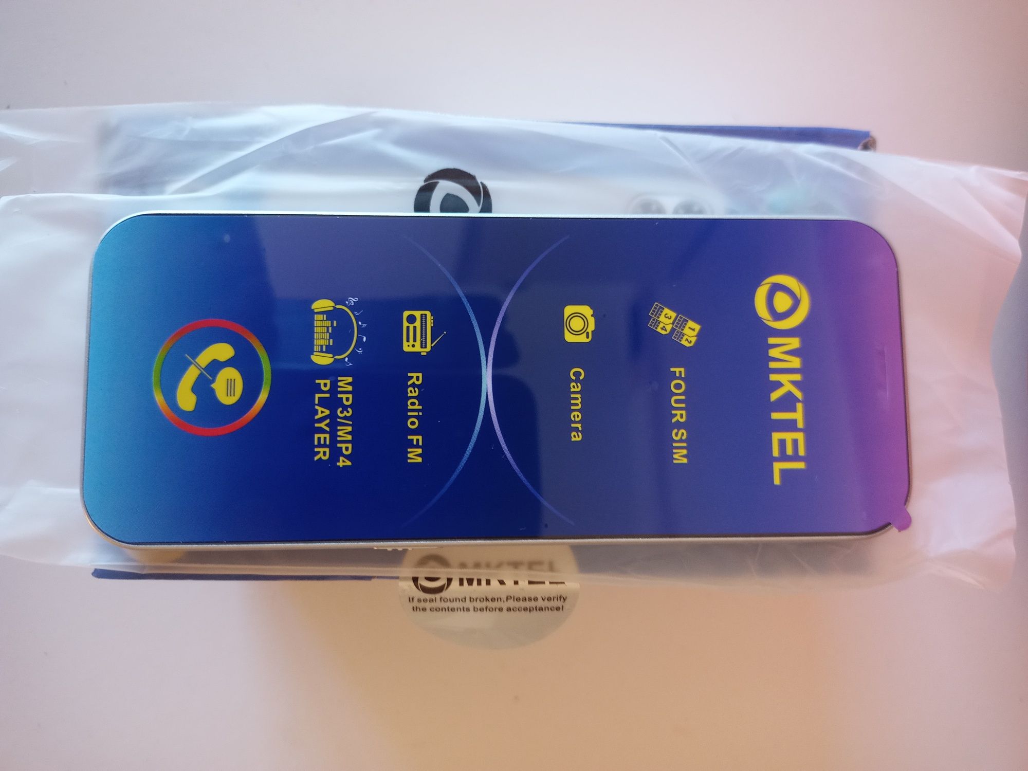 MKTEL M14 telefon Quad Sim na 4 karty SIM 
Stan: NOW