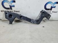 Ford Focus mk3 11-14 Крепление заднего бампера внешнее седан / Фокус