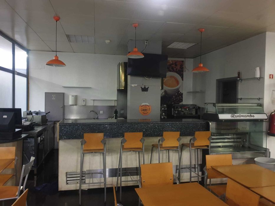 Arrendamento de Snack-Bar à Exploração